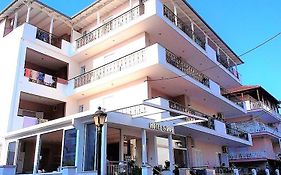 Siros Hotel